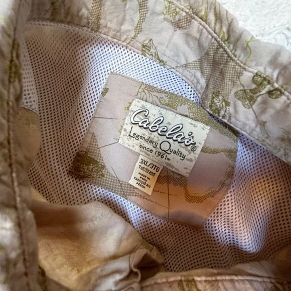 Cabela's Mens 3XL Vented Back Bass Fish Print Short Sleeve Button Down Shirt Tan - Picture 3 of 9